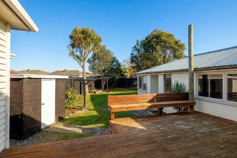 Photo of property in 40 Andrew Avenue, Roslyn, Palmerston North, 4414