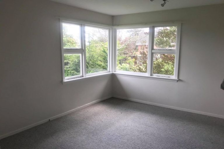 Photo of property in 12 Niagara Street, Wainoni, Christchurch, 8061