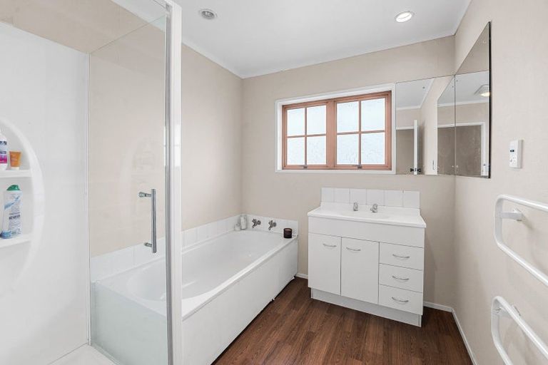 Photo of property in 51 Wordsworth Street, Leamington, Cambridge, 3432