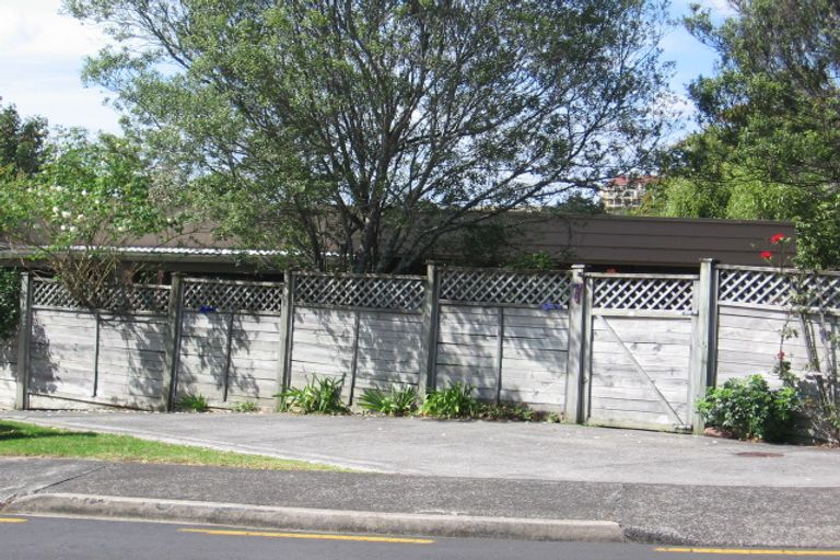 Photo of property in 7 Titiwai Place, Birkenhead, Auckland, 0626