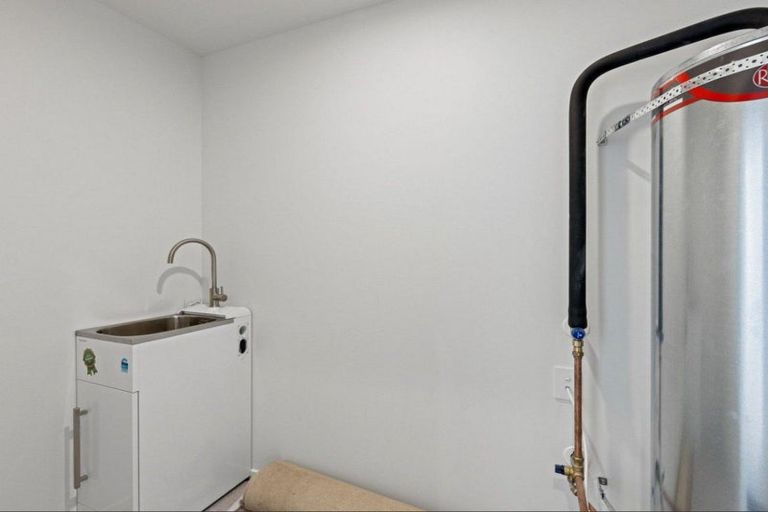 Photo of property in 14 Comer Street, Halswell, Christchurch, 8025