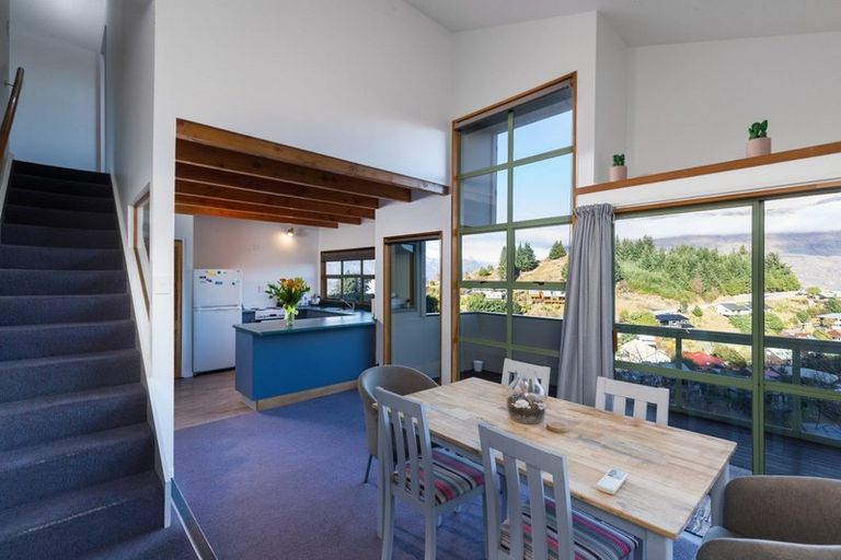 Photo of property in 22a Lochy Road, Fernhill, Queenstown, 9300
