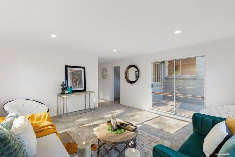 Photo of property in 93a Cook Street, Howick, Auckland, 2014