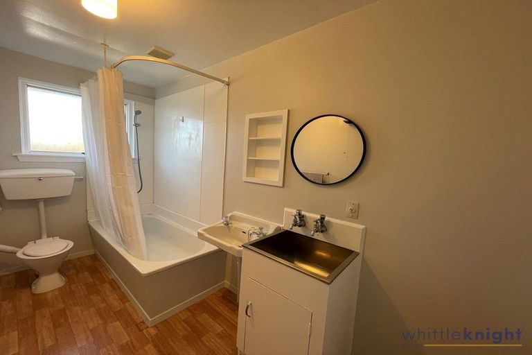 Photo of property in 3/9 Pitt Place, St Albans, Christchurch, 8014