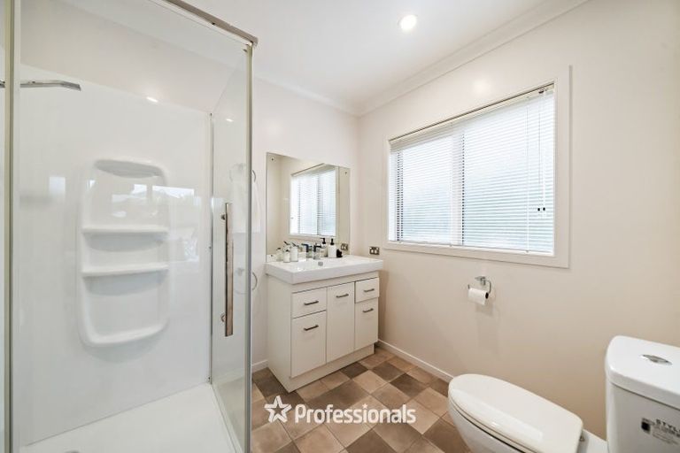 Photo of property in 5 Tasman Close, Aotea, Porirua, 5024