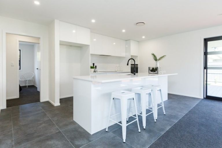 Photo of property in 324a College Street, West End, Palmerston North, 4410