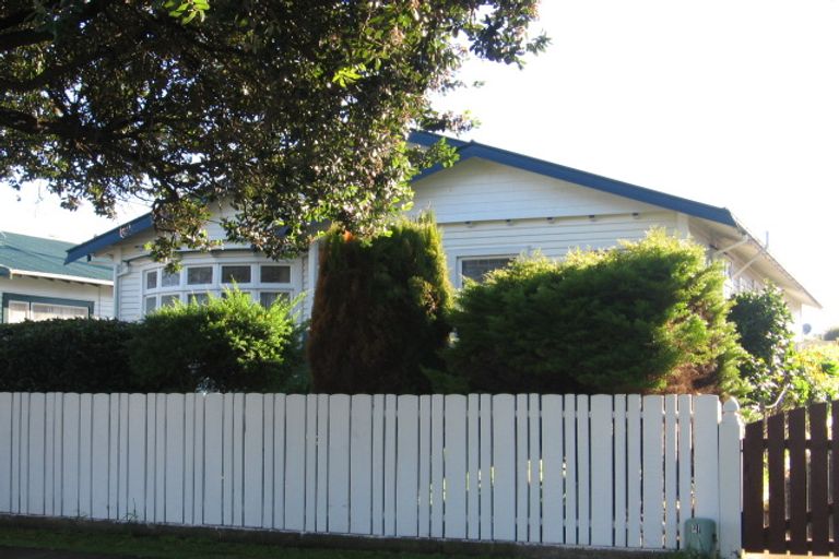 Photo of property in 5 Wilford Street, Woburn, Lower Hutt, 5011