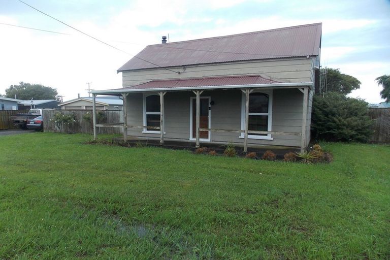 Photo of property in 7 Burt Street, Sanson, 4817