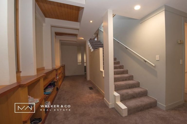 Photo of property in 23 Golf Road, Heretaunga, Upper Hutt, 5018