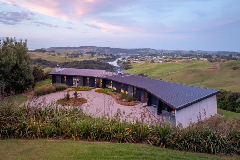 Photo of property in 215b Benseman Road, Raglan, 3296