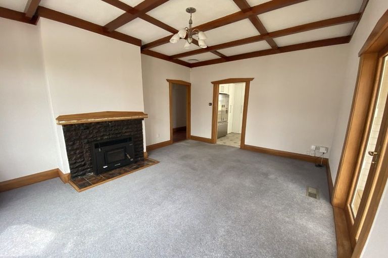 Photo of property in 12 Leighton Avenue, Waiwhetu, Lower Hutt, 5010