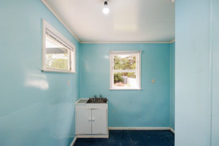 Photo of property in 7 Ruha Street, West End, Palmerston North, 4412