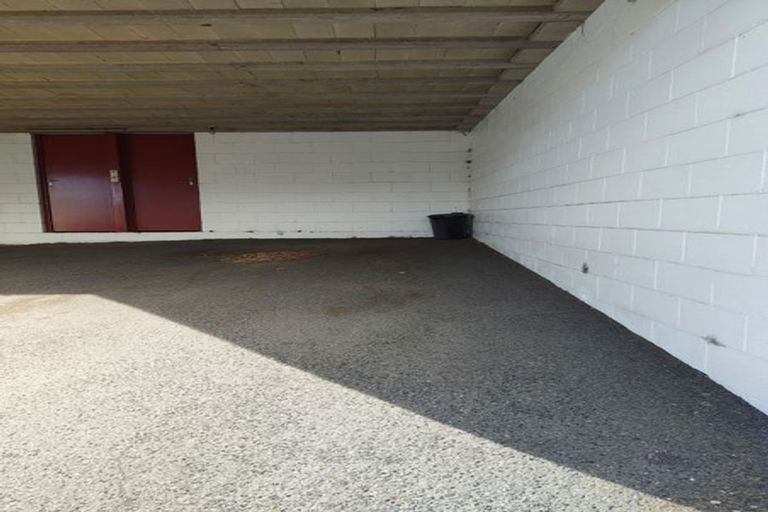 Photo of property in 80c London Street, Dunedin Central, Dunedin, 9016