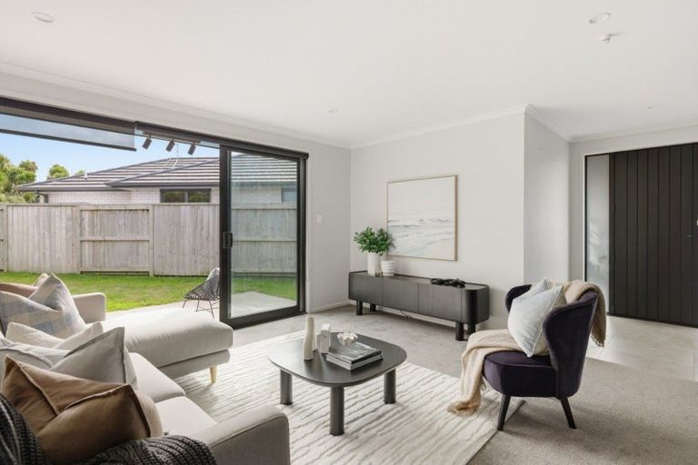 Photo of property in 85 Hills View Drive, Papamoa, 3118
