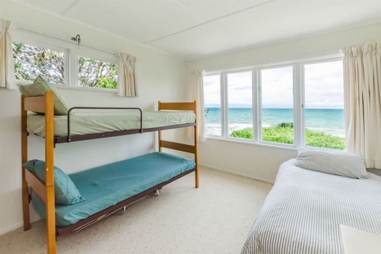 Photo of property in 19 Arawa Street, Raumati Beach, Paraparaumu, 5032