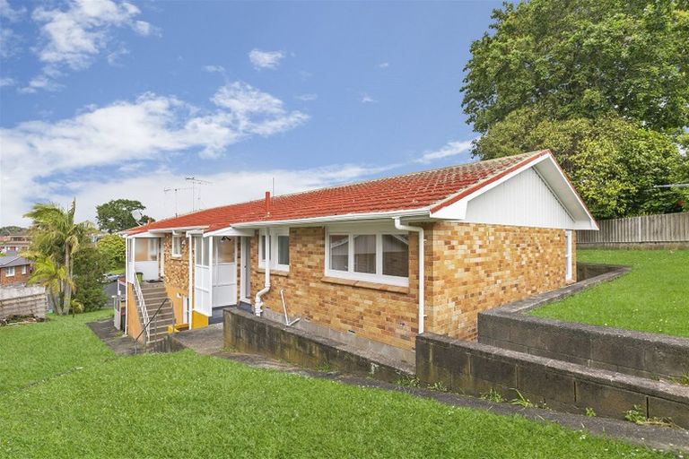 Photo of property in 2/15 Walter Macdonald Street, Howick, Auckland, 2014
