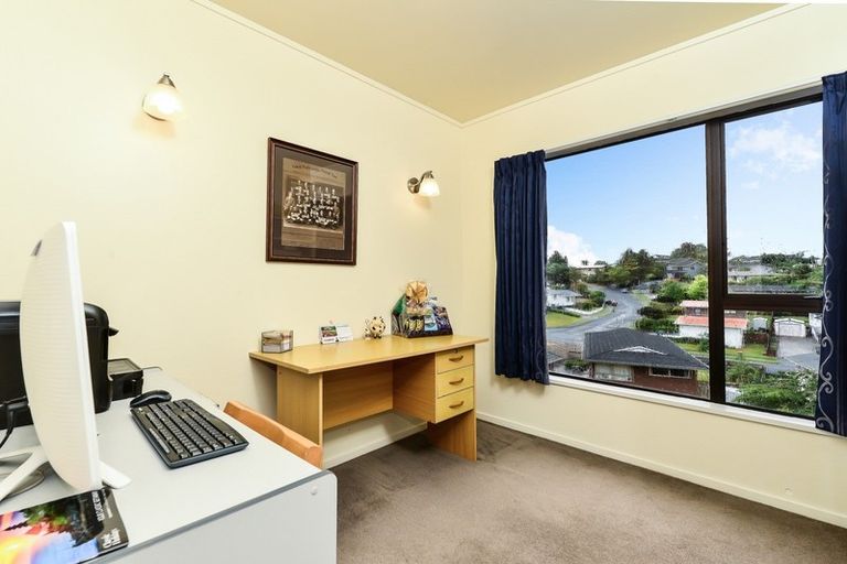 Photo of property in 110 Amanda Avenue, Dinsdale, Hamilton, 3204