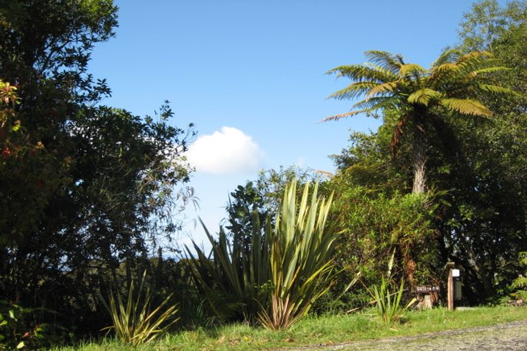 Photo of property in 12 Hauraki Terrace, Pukawa Bay, Turangi, 3381