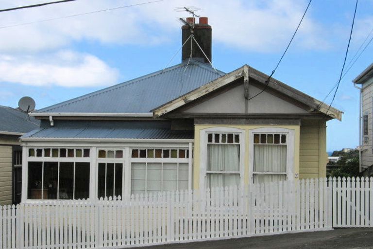 Photo of property in 7 Chilka Street, Berhampore, Wellington, 6023