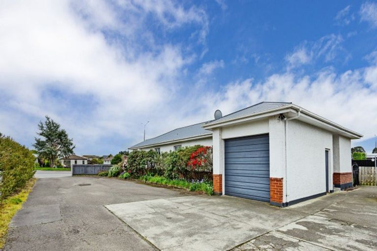 Photo of property in 787 Queens Drive, Waikiwi, Invercargill, 9810