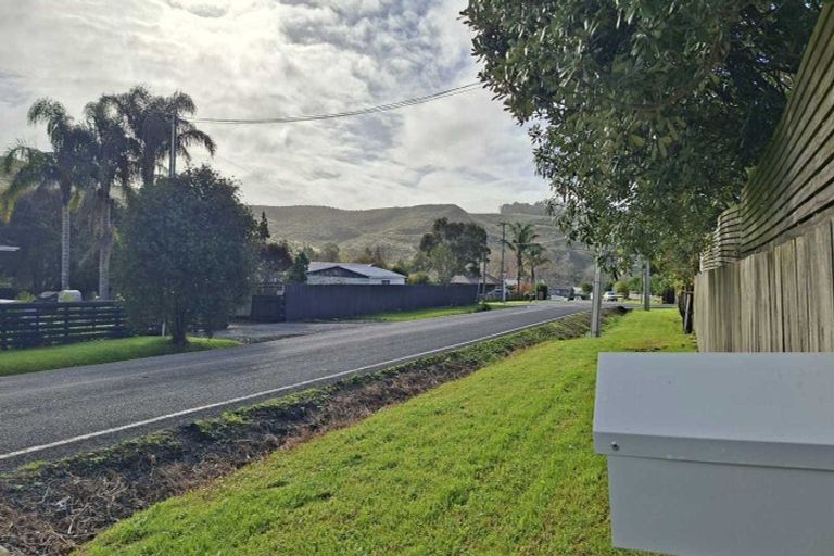 Photo of property in 3 Cambridge Road, Riverhead, 0820