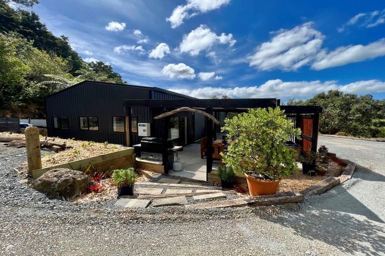 Photo of property in 33 Grahamtown Road, Onerahi, Whangarei, 0174