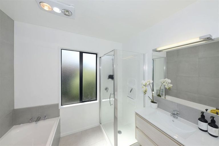 Photo of property in 1/84 Cutts Road, Russley, Christchurch, 8042