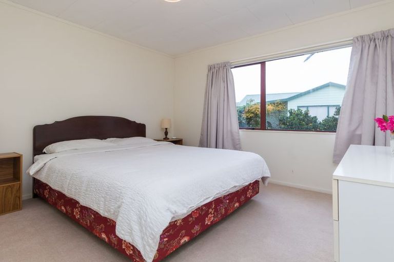 Photo of property in 41a Springs Road, Parakai, 0830