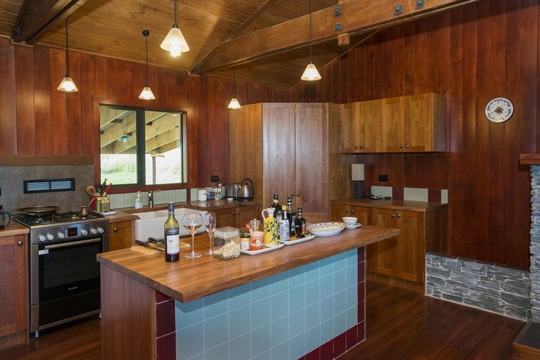 Photo of property in 65b Ngakoroa Road, Ormond, Gisborne, 4071