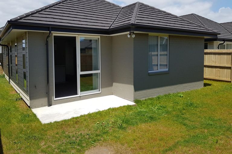 Photo of property in 8 Ketu Way, Takanini, 2112