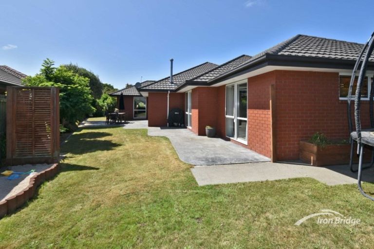 Photo of property in 40 Limes Avenue, Parklands, Christchurch, 8083