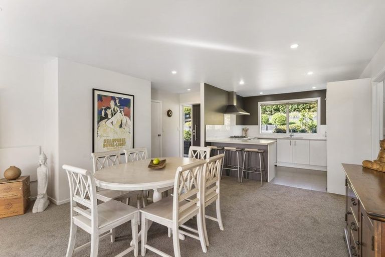 Photo of property in 3 Fendalton Place, Hatfields Beach, Orewa, 0931