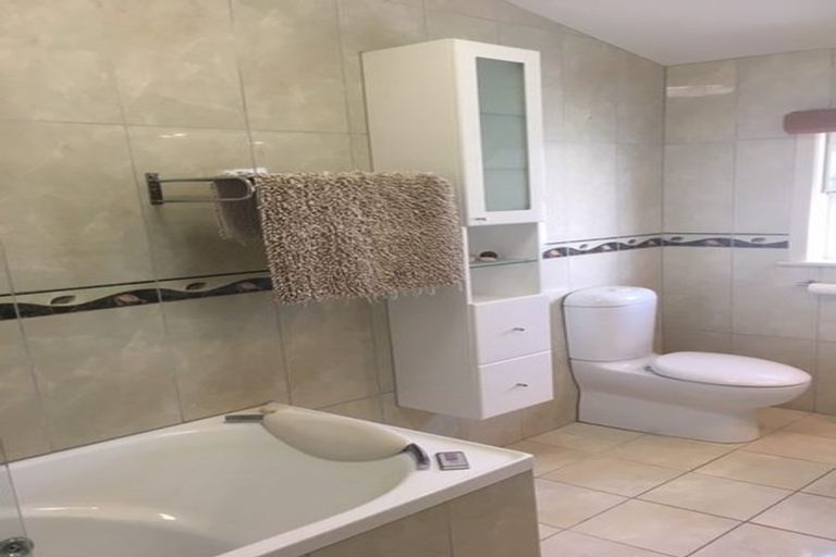 Photo of property in 3 Douglas Street, Paraparaumu Beach, Paraparaumu, 5032