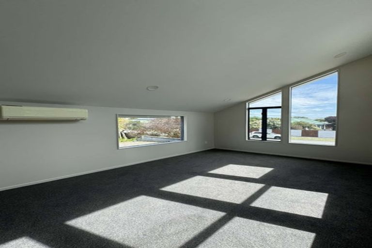 Photo of property in 181 Pacific Road, North New Brighton, Christchurch, 8083
