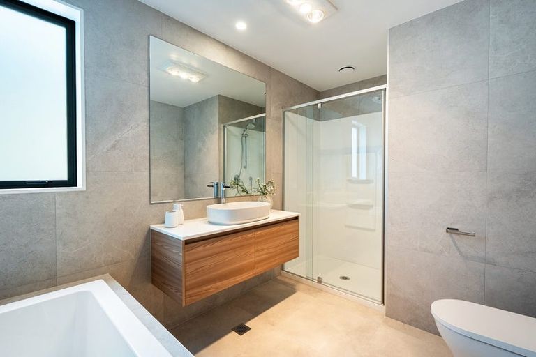 Photo of property in 14 Waka Moana Drive, Hobsonville, 0616