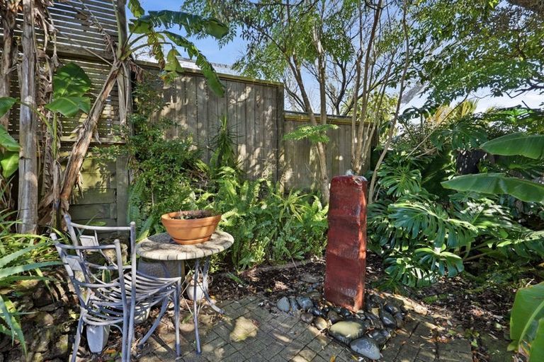 Photo of property in 32a Castor Bay Road, Castor Bay, Auckland, 0620