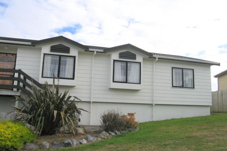 Photo of property in 9 Irwell Street, Island Bay, Wellington, 6023