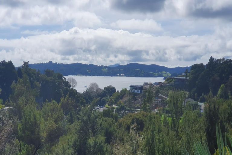 Photo of property in 11 Joyces Road, Paihia, 0200
