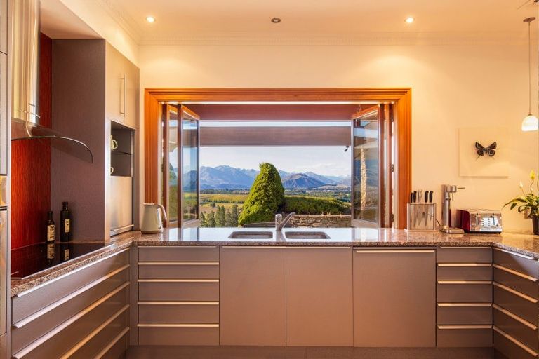 Photo of property in 673 Mount Barker Road, Wanaka, 9382