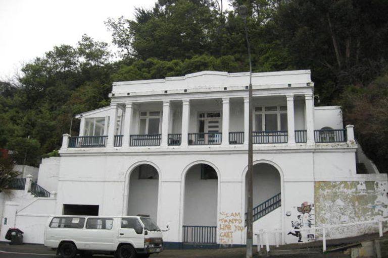 Photo of property in 1 Duke Street, North Dunedin, Dunedin, 9016