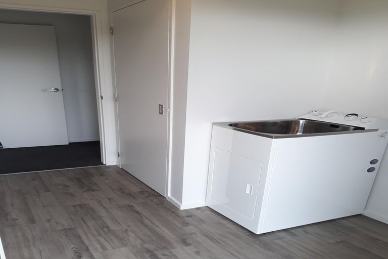 Photo of property in 5 Walton Street, Bulls, 4818