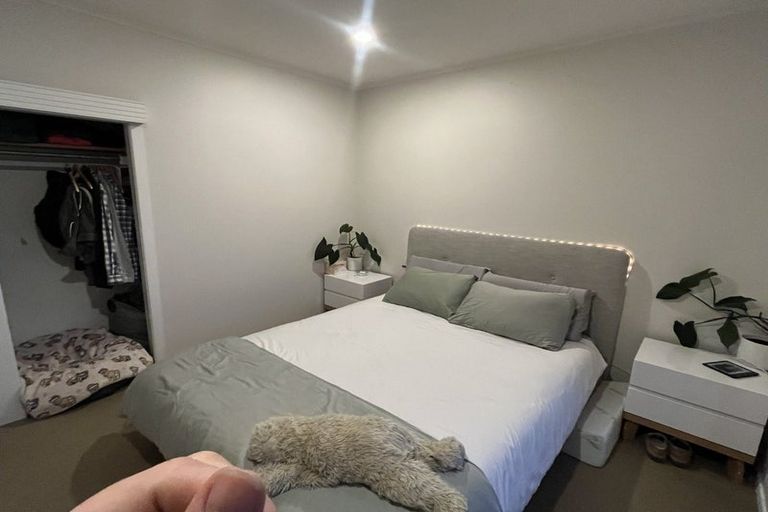 Photo of property in 1/13 Otakau Road, Milford, Auckland, 0620