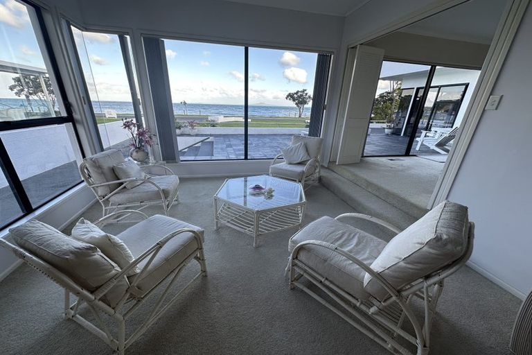 Photo of property in 31 Arkles Strand, Arkles Bay, Whangaparaoa, 0932