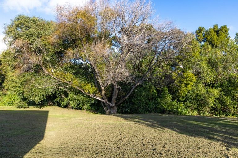 Photo of property in 61 Hauraki Road, Leigh, Warkworth, 0985