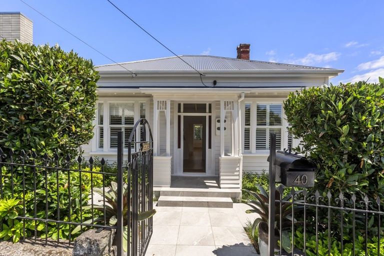 Photo of property in 40 Livingstone Street, Westmere, Auckland, 1022
