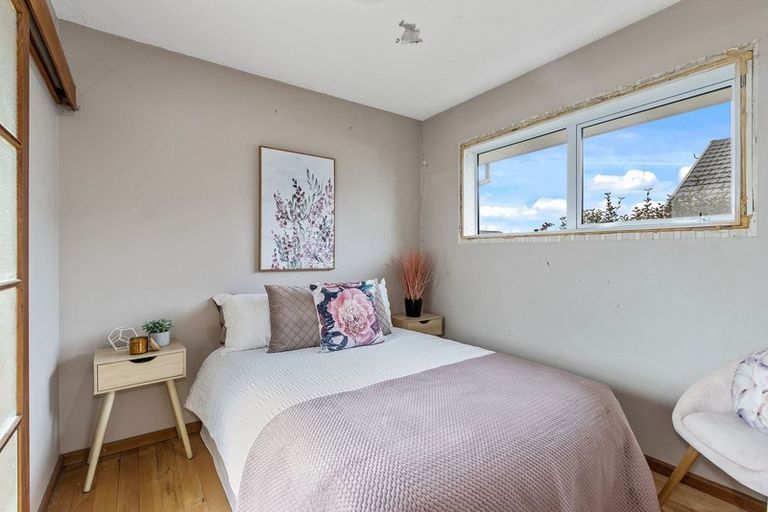 Photo of property in 22 Skerten Avenue, Hornby, Christchurch, 8042