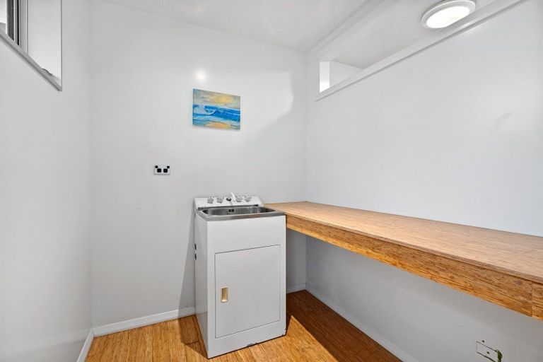 Photo of property in 26 Sunset Drive, Baylys Beach, Dargaville, 0377