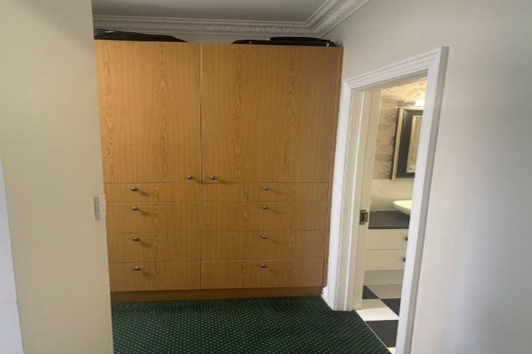 Photo of property in 1c George Street, Newmarket, Auckland, 1023