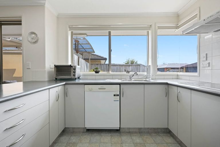 Photo of property in 6 Saint Johns Avenue, Hamilton East, Hamilton, 3216