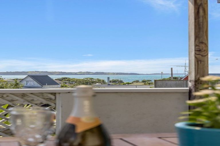 Photo of property in 9 Kauri Crescent, Snells Beach, 0920